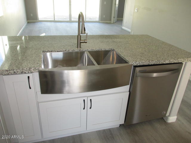 607 West Harwell Rd. Phoenix, AZ 85041 - Photo 6 of 19 Bethany Farm Sink