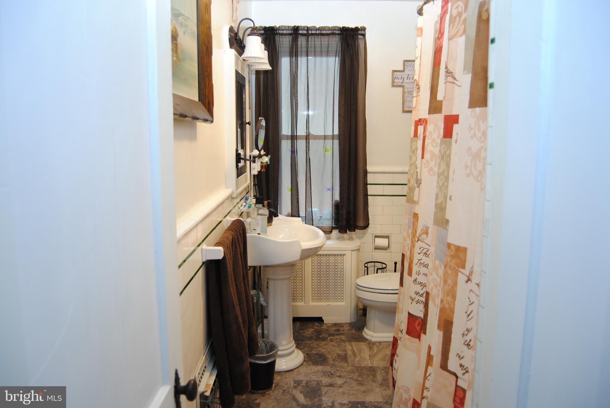 1228 Alsace Road Reading, PA 19604 - Photo 22 of 35 Bathroom