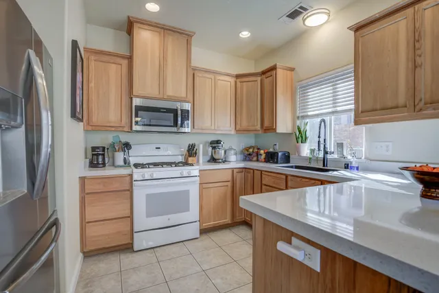 $348,500 | 19665 Indian Creek Drive, Cottonwood, CA 96022