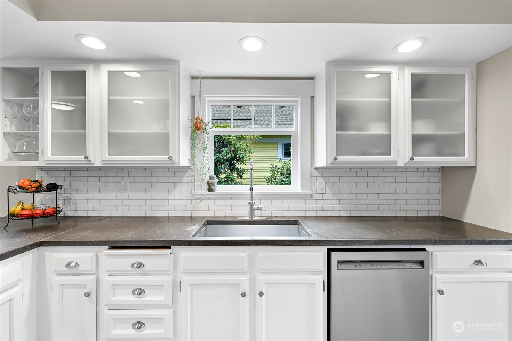 1907 F Street Bellingham, WA 98225 - Photo 21 of 40 Gallery Image 21