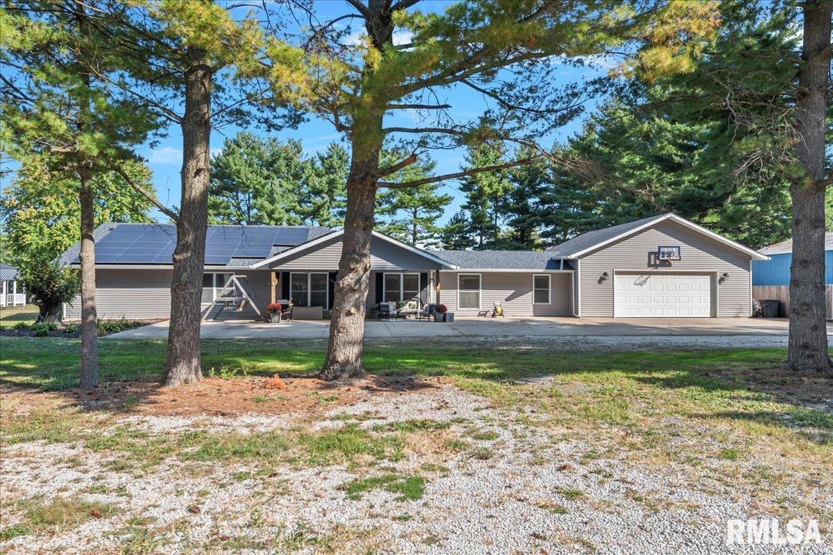 2623 Hilltop Road Springfield, IL 62712 - Photo 2 of 49