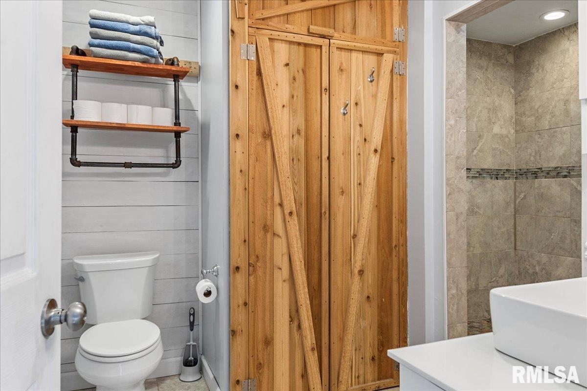 2623 Hilltop Road Springfield, IL 62712 - Photo 21 of 49