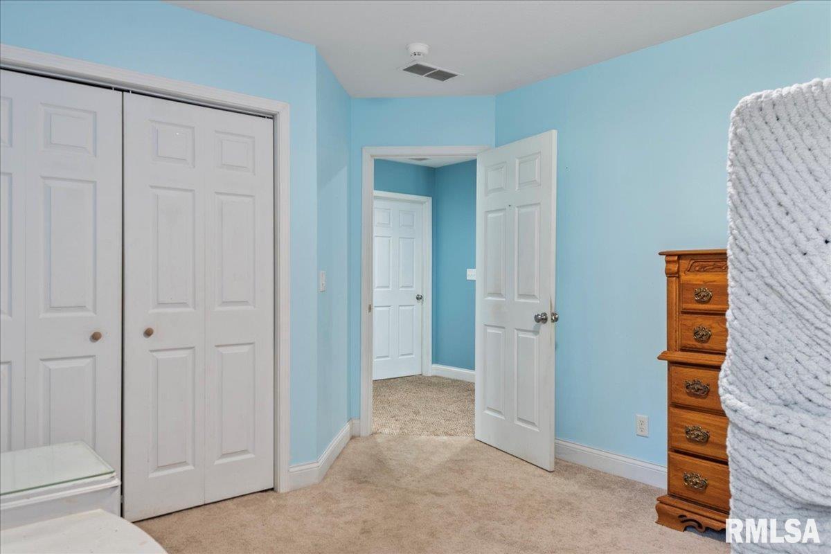 2623 Hilltop Road Springfield, IL 62712 - Photo 29 of 49