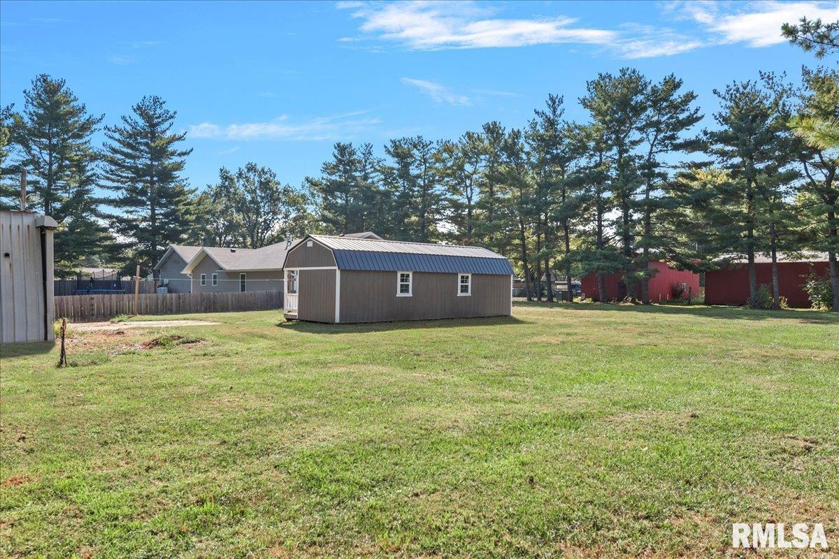 2623 Hilltop Road Springfield, IL 62712 - Photo 36 of 49