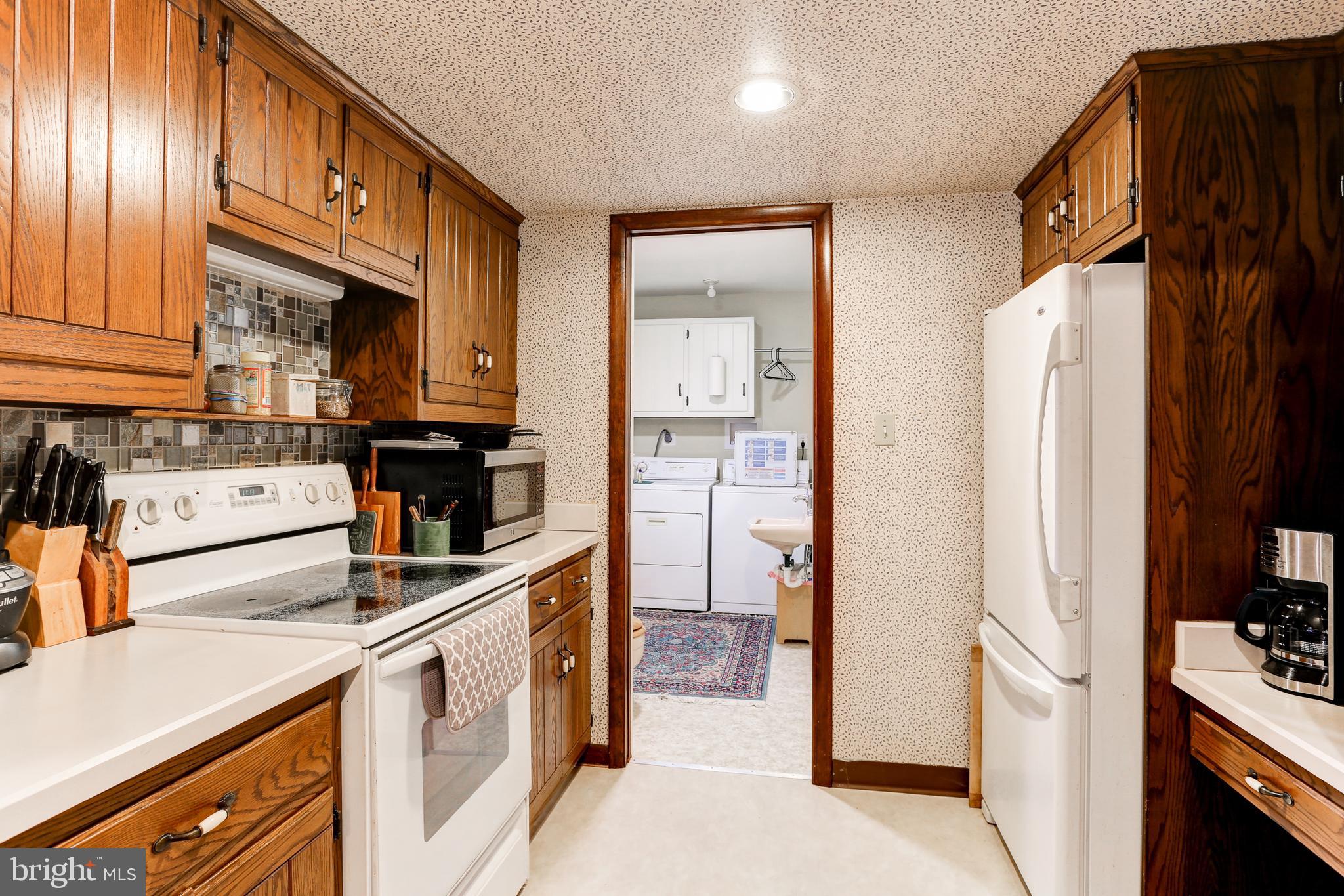 2333 Beacon Hill Road Lancaster, PA 17601 - Photo 11 of 41 Gallery Image 11