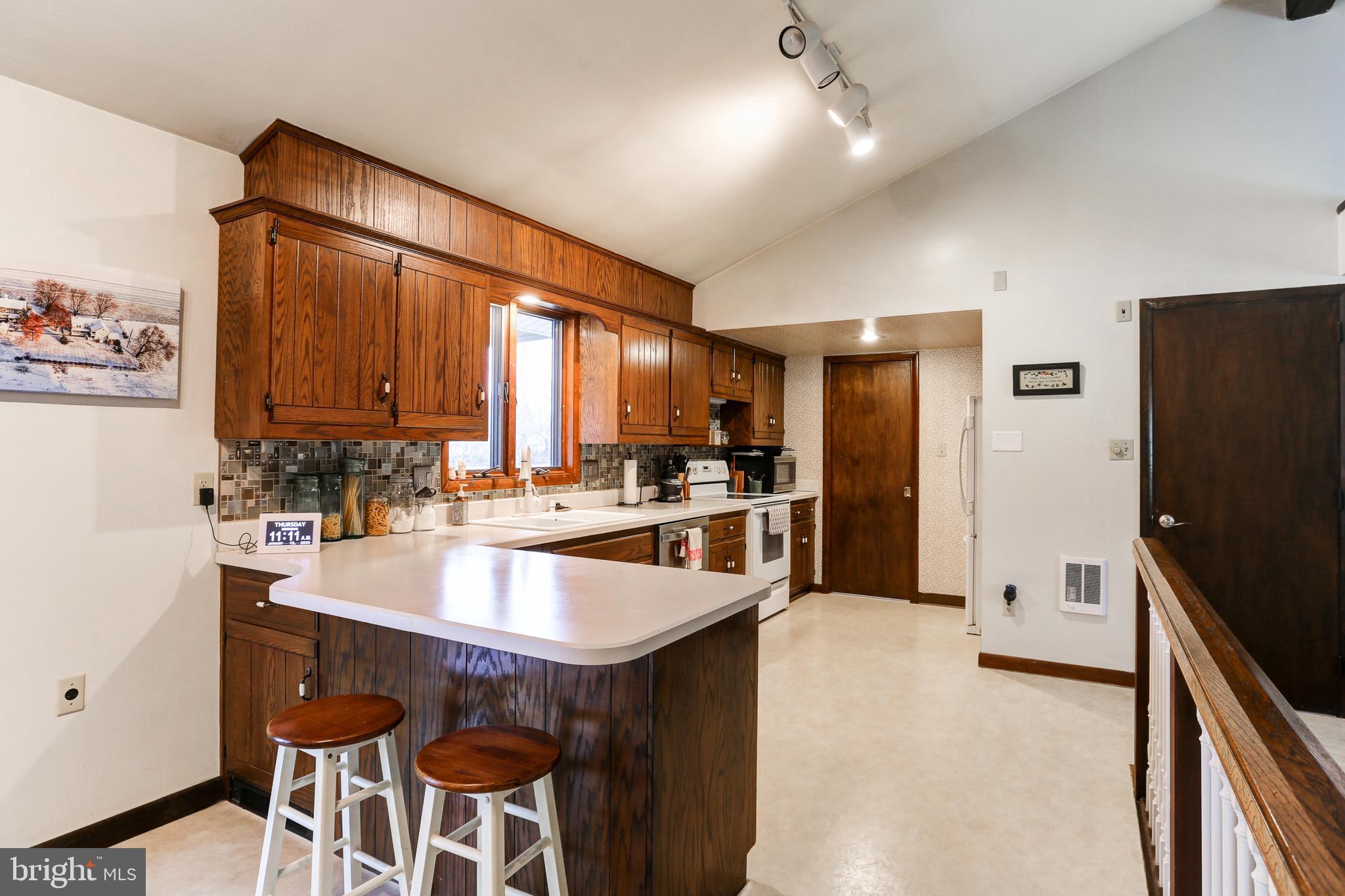 2333 Beacon Hill Road Lancaster, PA 17601 - Photo 13 of 41 Gallery Image 13