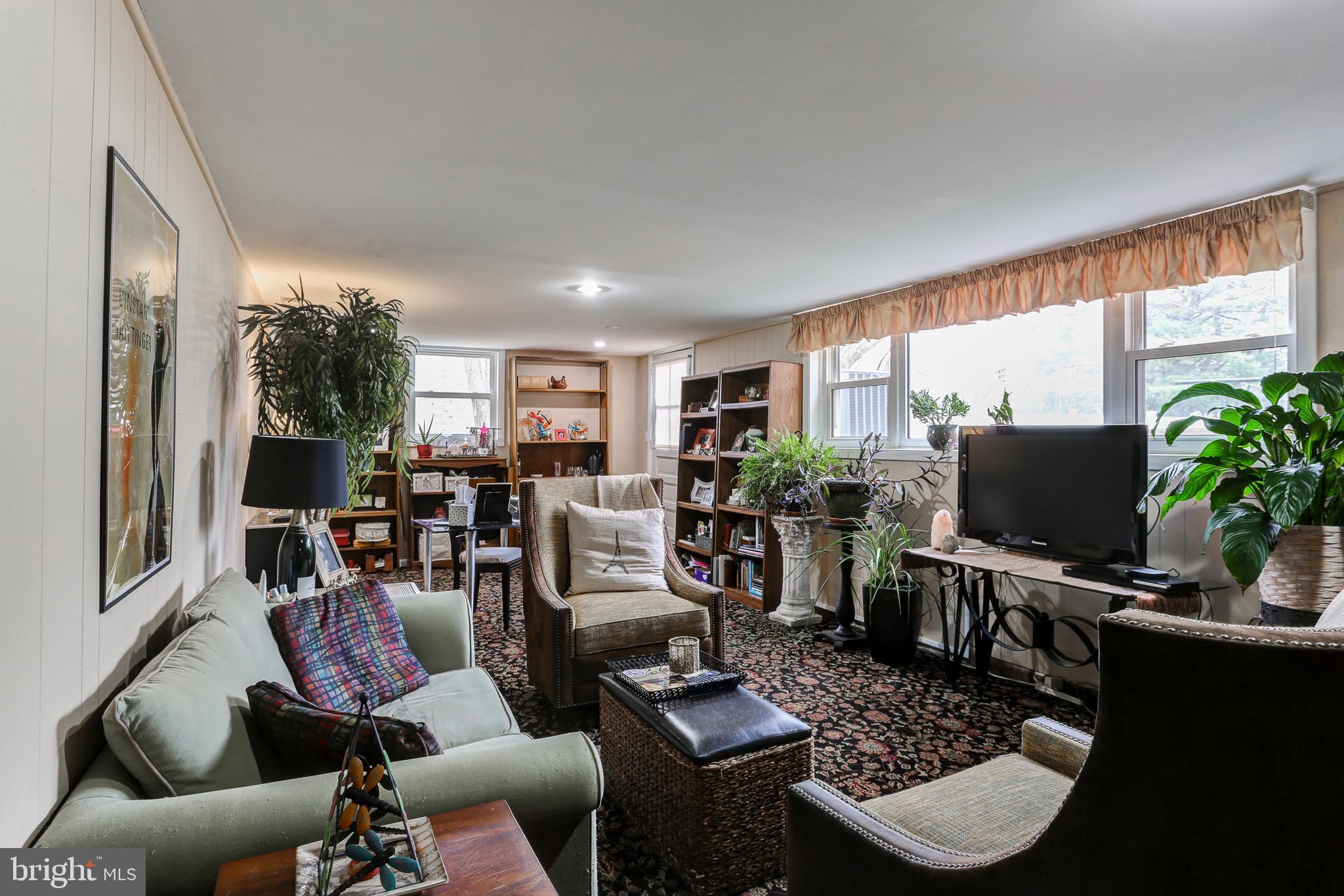 2333 Beacon Hill Road Lancaster, PA 17601 - Photo 24 of 41 Gallery Image 24