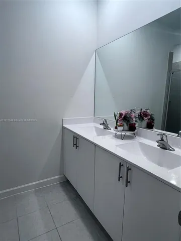 a view of a park with furniture