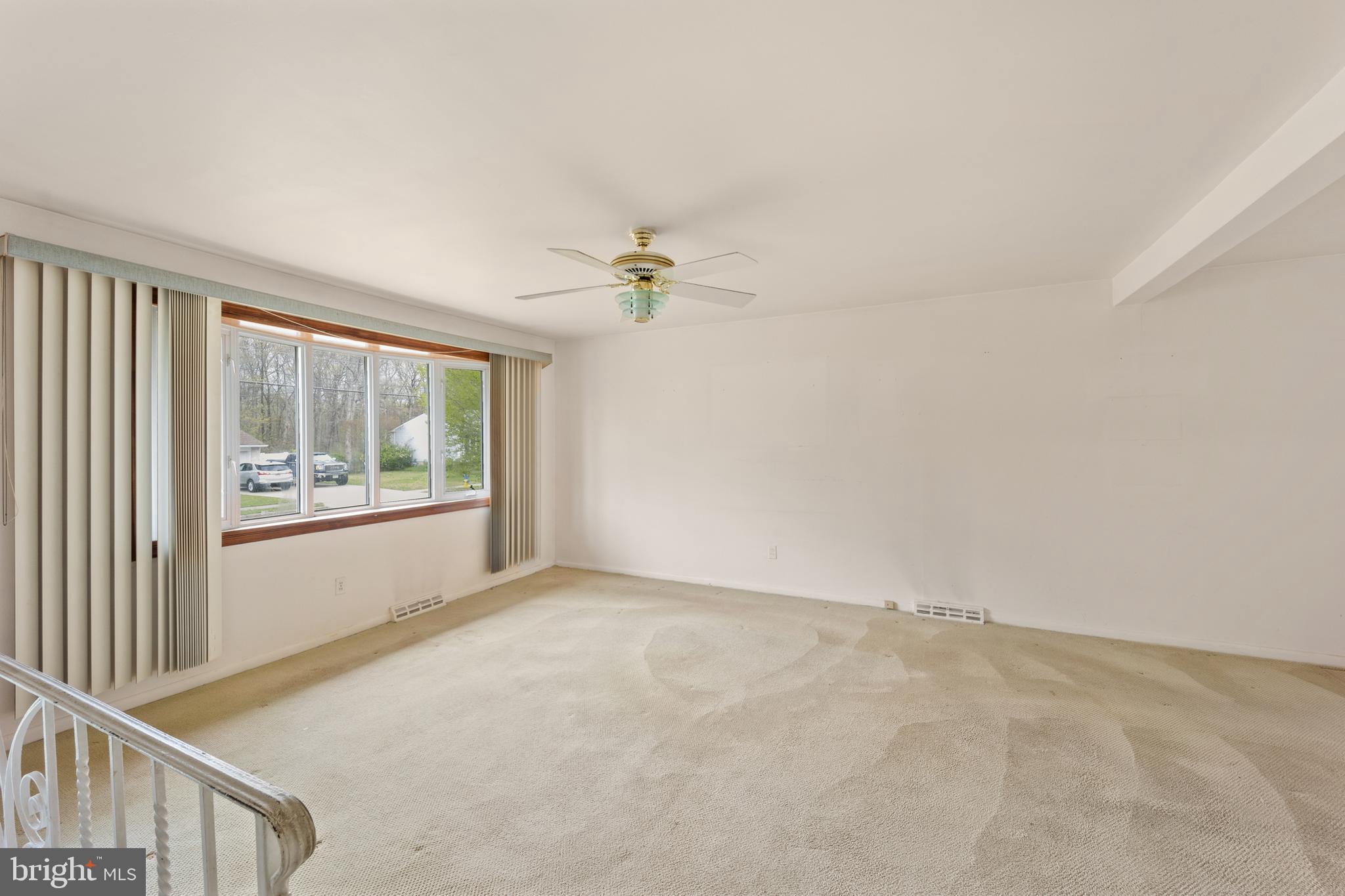 14 Briarcliff Road Atco, NJ 08004 - Photo 4 of 36