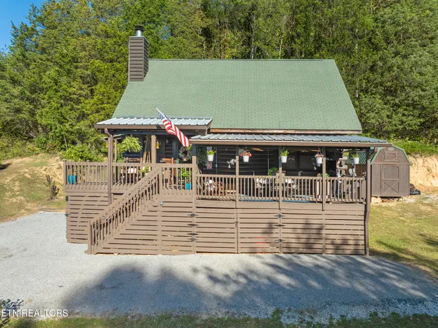 $459,900 | 176 Humingbird Lane, Sharps Chapel, TN 37866