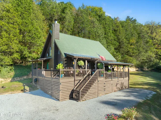 $459,900 | 176 Humingbird Lane, Sharps Chapel, TN 37866