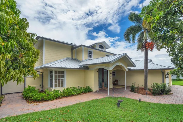$2,050,000 | 5844 Pinebrook Drive, Boca Raton, FL 33433
