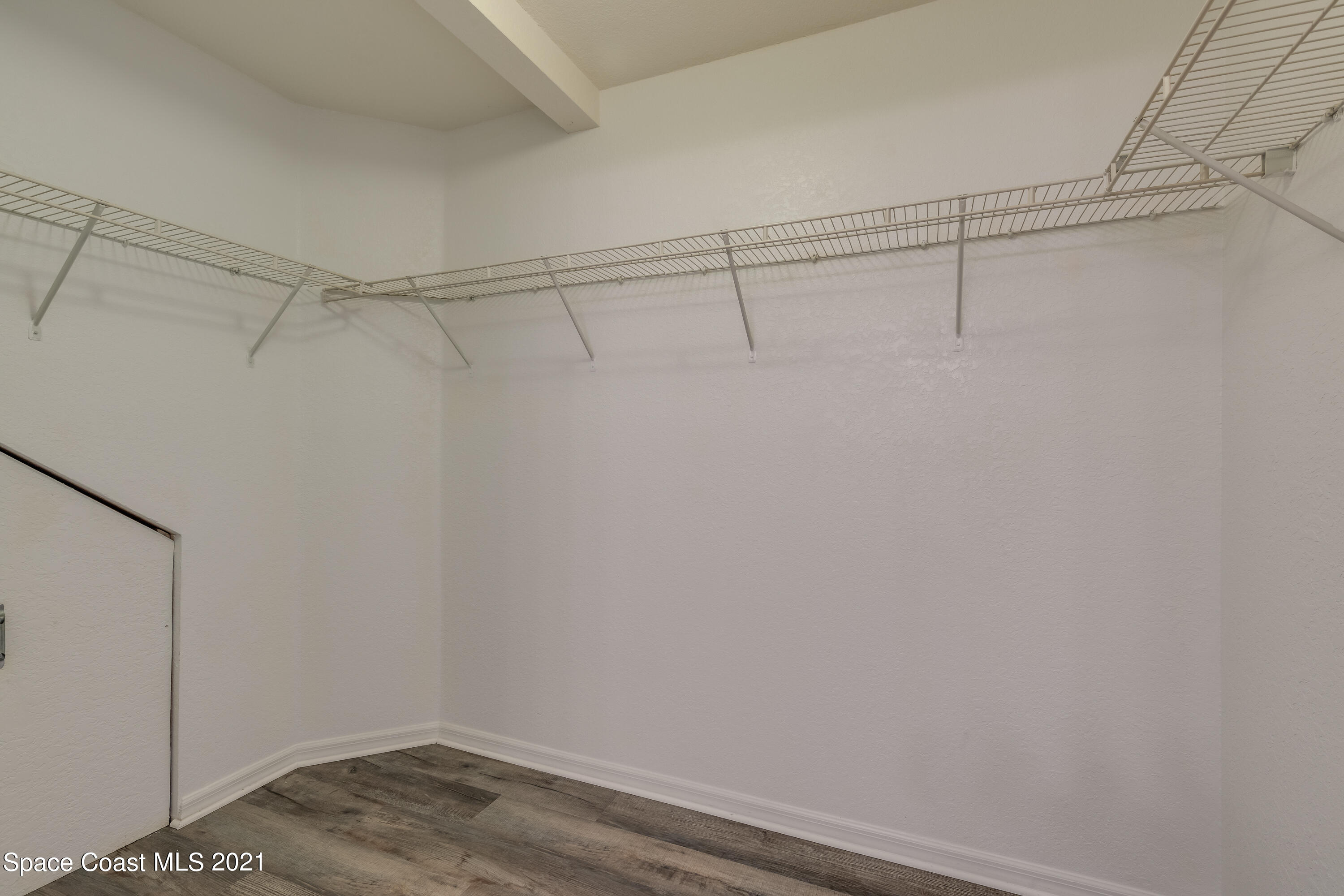 105 Turpial Way, Unit 102 Melbourne, FL 32901 - Photo 8 of 14 8A58E5AB-FD09-4FE5-958A-F20F93C7DF71