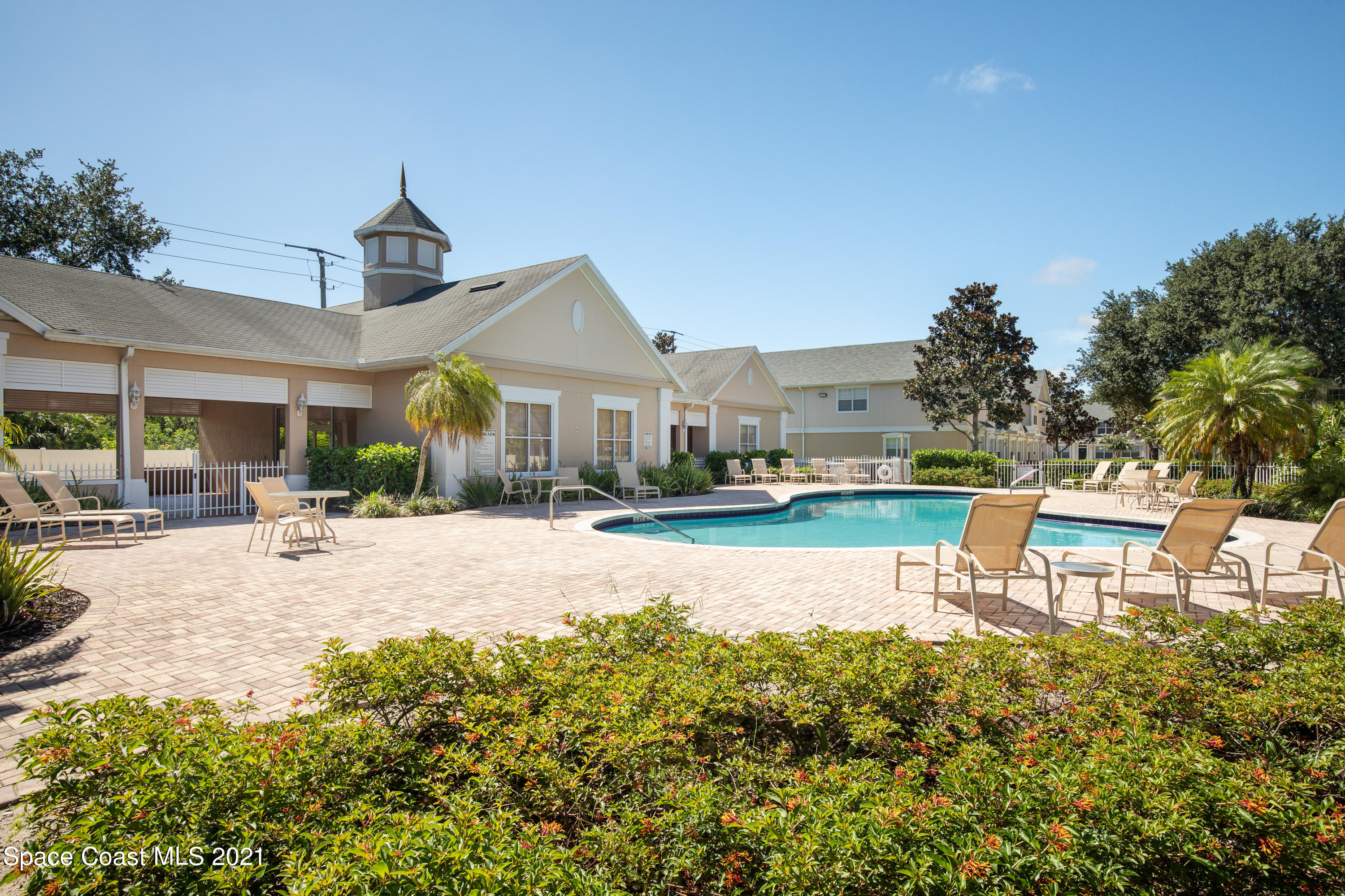 105 Turpial Way, Unit 102 Melbourne, FL 32901 - Photo 10 of 14 E0D7DEEE-6314-417A-875E-0042B91005CC