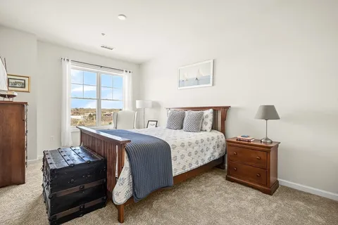 $625,000 | 2 Stratton Drive, Unit 307, Woburn, MA 01801