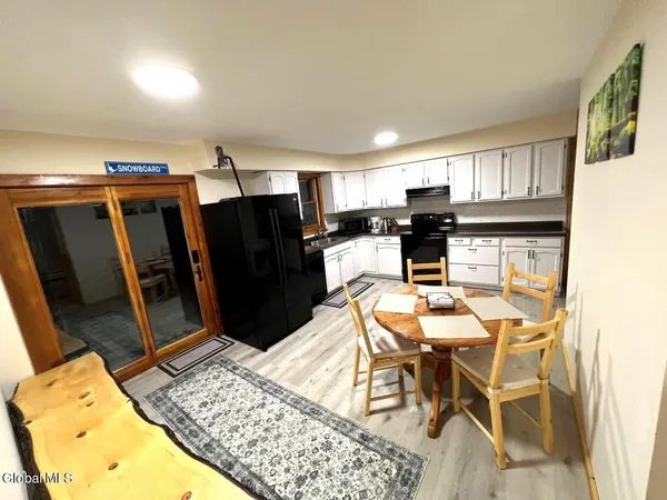 $659,000 | 123 Forest Lake Road, Warrensburg, NY 12817
