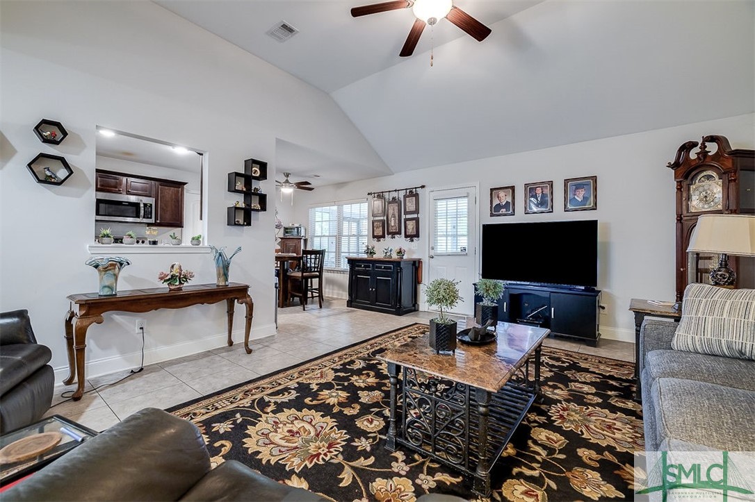 215 Crape Myrtle Court Springfield, GA 31329 - Photo 5 of 27