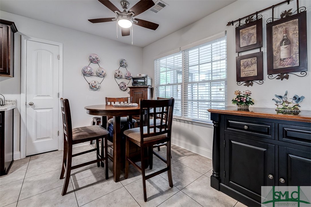 215 Crape Myrtle Court Springfield, GA 31329 - Photo 8 of 27