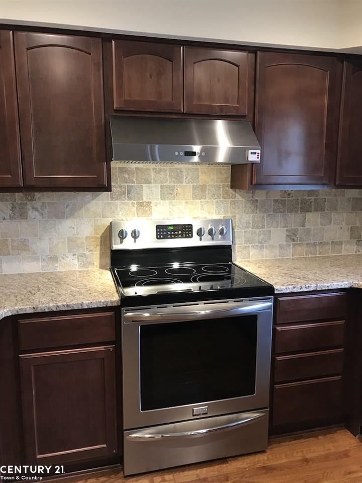 16460 Faulman Road Clinton Township, MI 48035 - Photo 9 of 27
