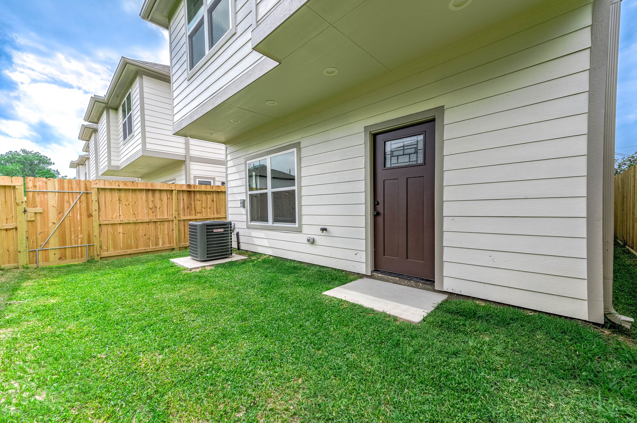 783 Fortune Street, Unit B Houston, TX 77088 - Photo 34 of 34 Private Yard