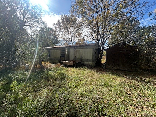 1347 Bertha Owen Road Morrison, TN 37357 - Photo 19 of 23 a view of a backyard