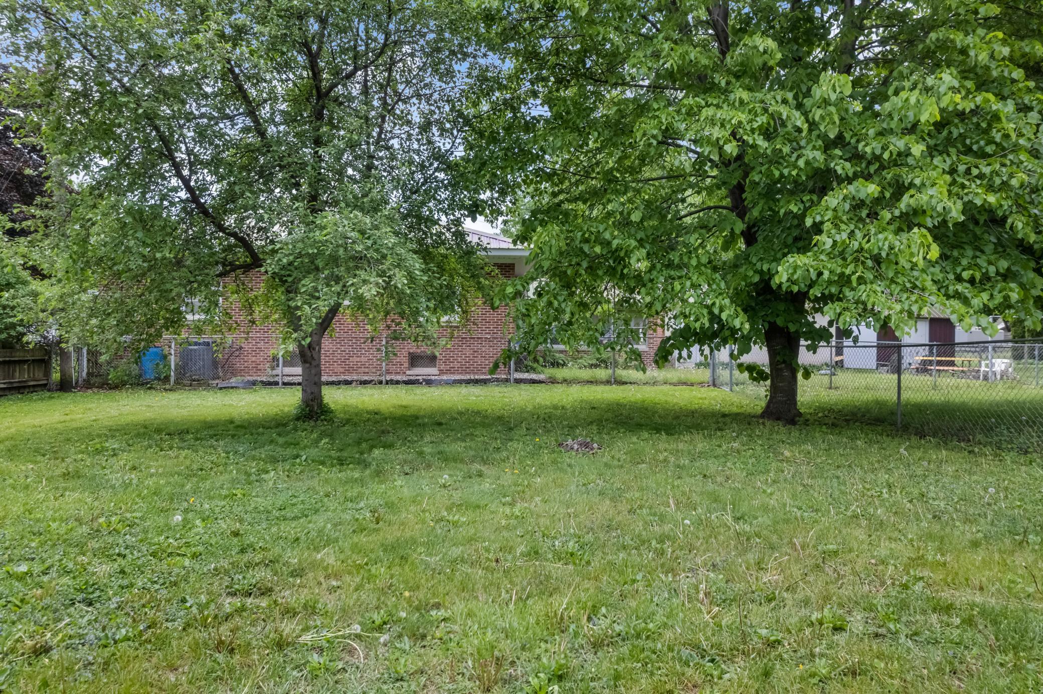 4155 West 8th Street Goodview, MN 55987 - Photo 18 of 25