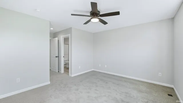 $349,900 | 10937 Carob Thorn Trail, Roanoke, IN 46783