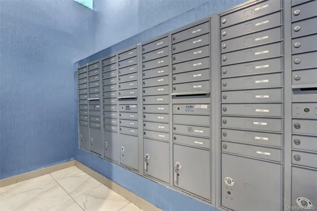 a view of walk in closet