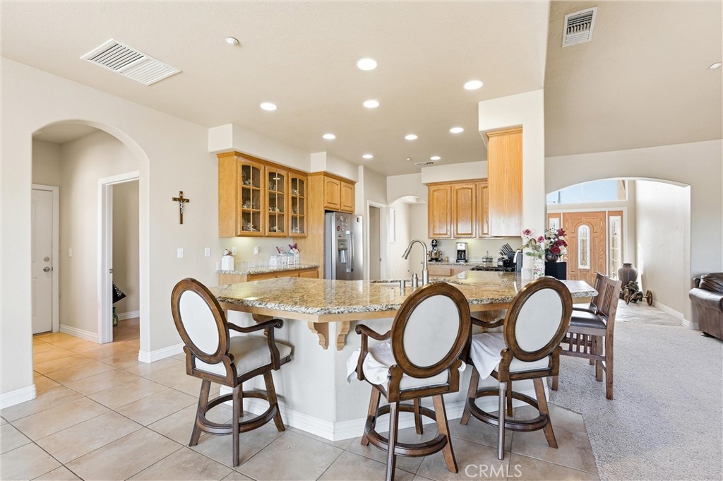 5773 Merito Road Hesperia, CA 92344 - Photo 2 of 33