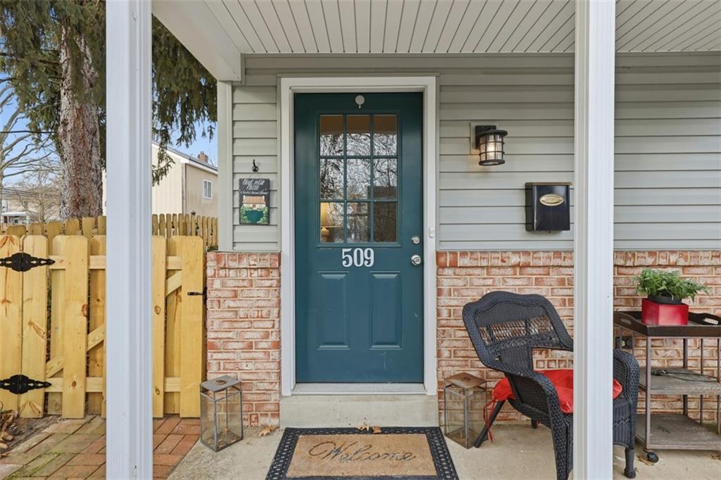 509 11th Street Oakmont, PA 15139 - Photo 6 of 48