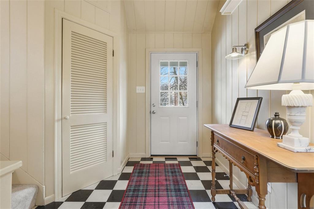 509 11th Street Oakmont, PA 15139 - Photo 7 of 48