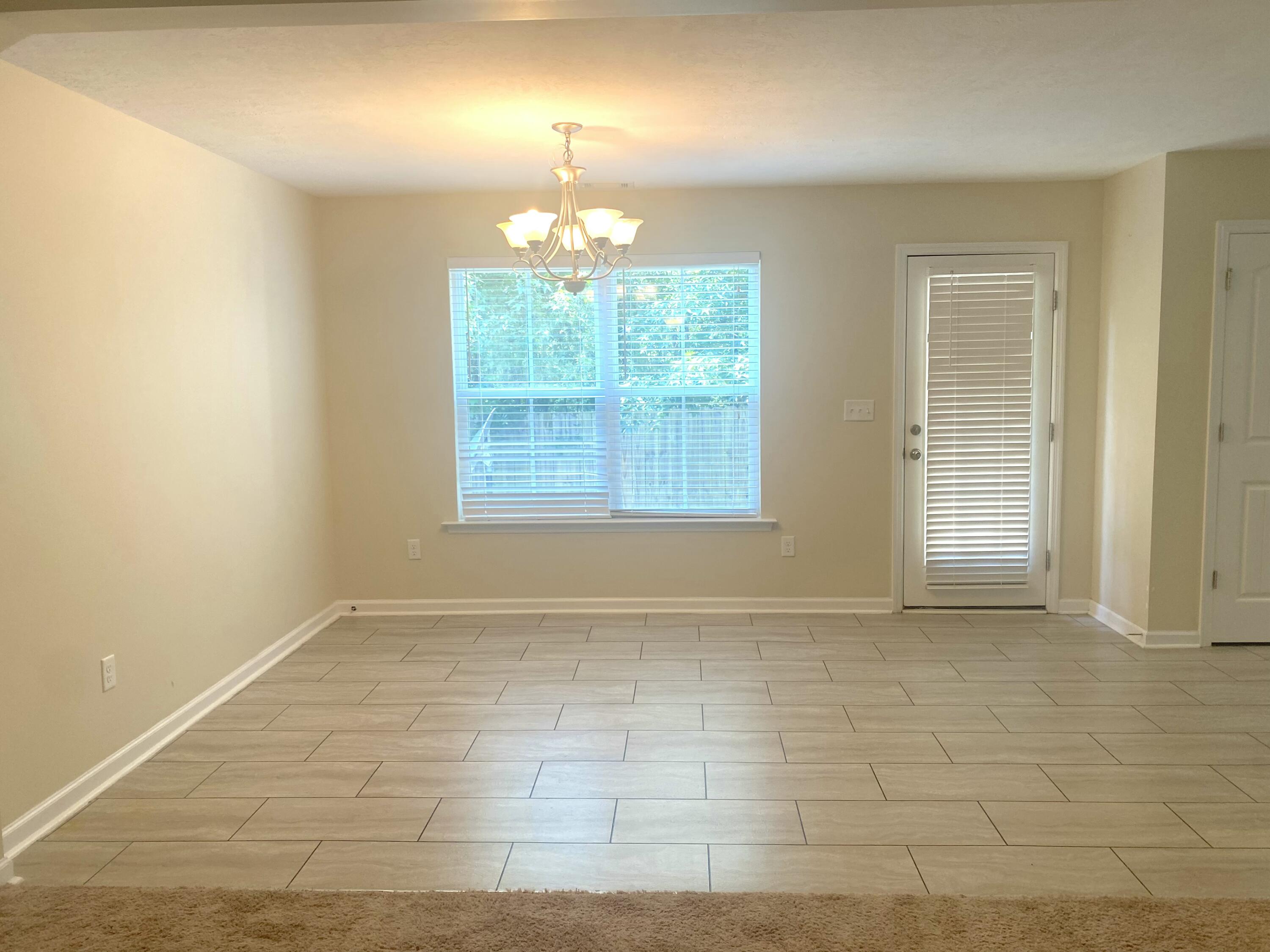 705 Sycamore Court Grovetown, GA 30813 - Photo 4 of 15 IMG_8008