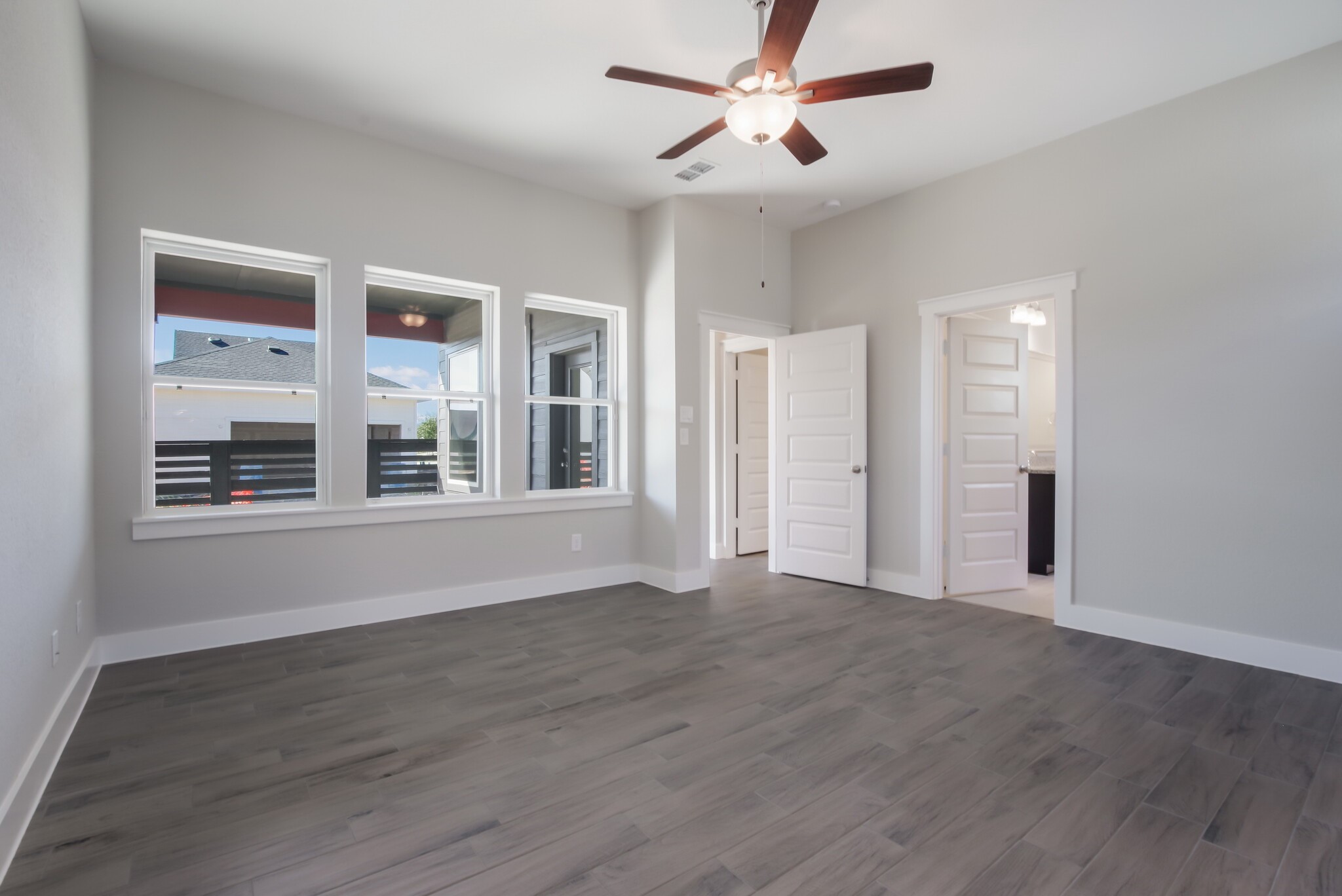 2711 Bramblegate Drive Rosharon, TX 77583 - Photo 6 of 11 Photo does not represent actual home options and selection. Ask Sales consultant for specific selections.