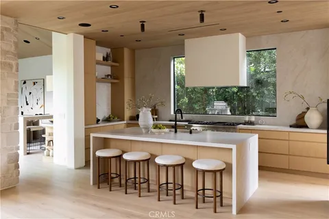 $4,750,000 | 4319 Kraft Avenue, Studio City, CA 91604