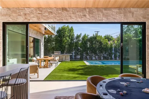$4,750,000 | 4319 Kraft Avenue, Studio City, CA 91604