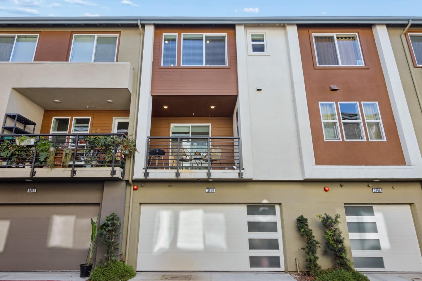 3690 Access Common Fremont, CA 94538 - Photo 7 of 58