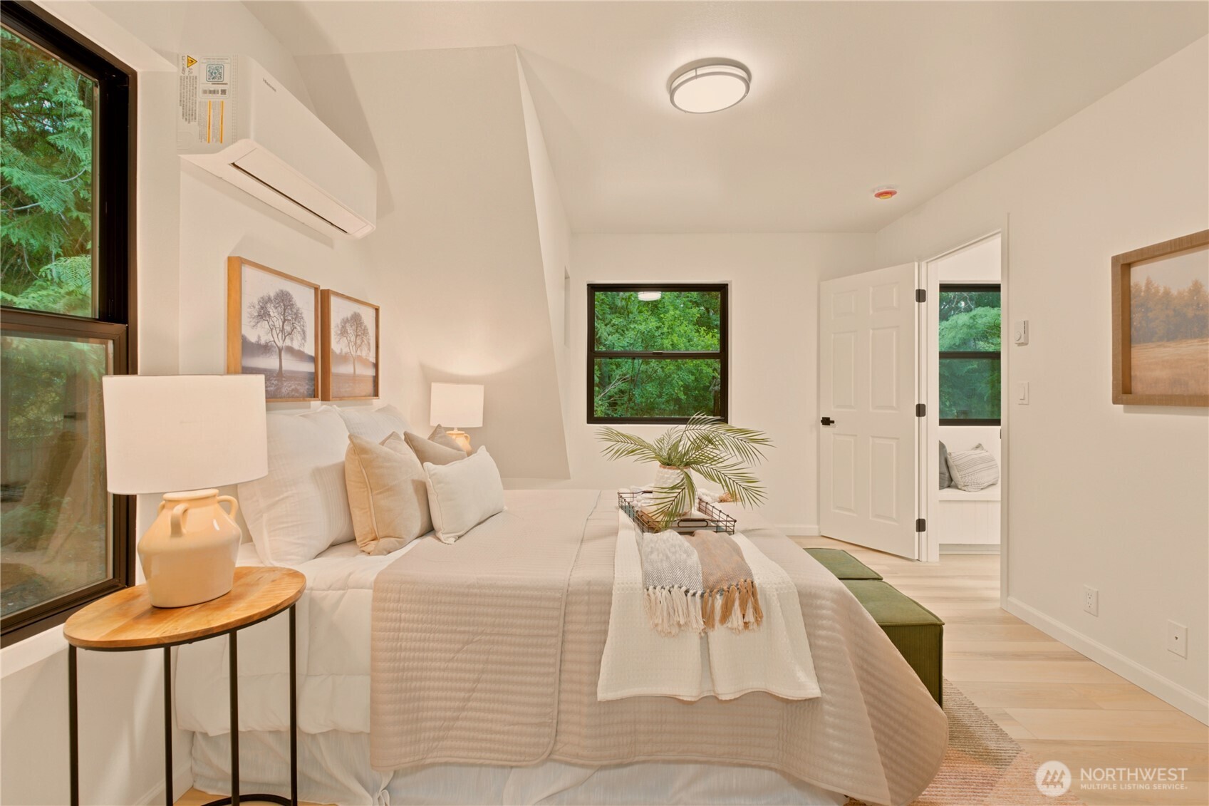 14151 Komedal Road Northeast Bainbridge Island, WA 98110 - Photo 15 of 37