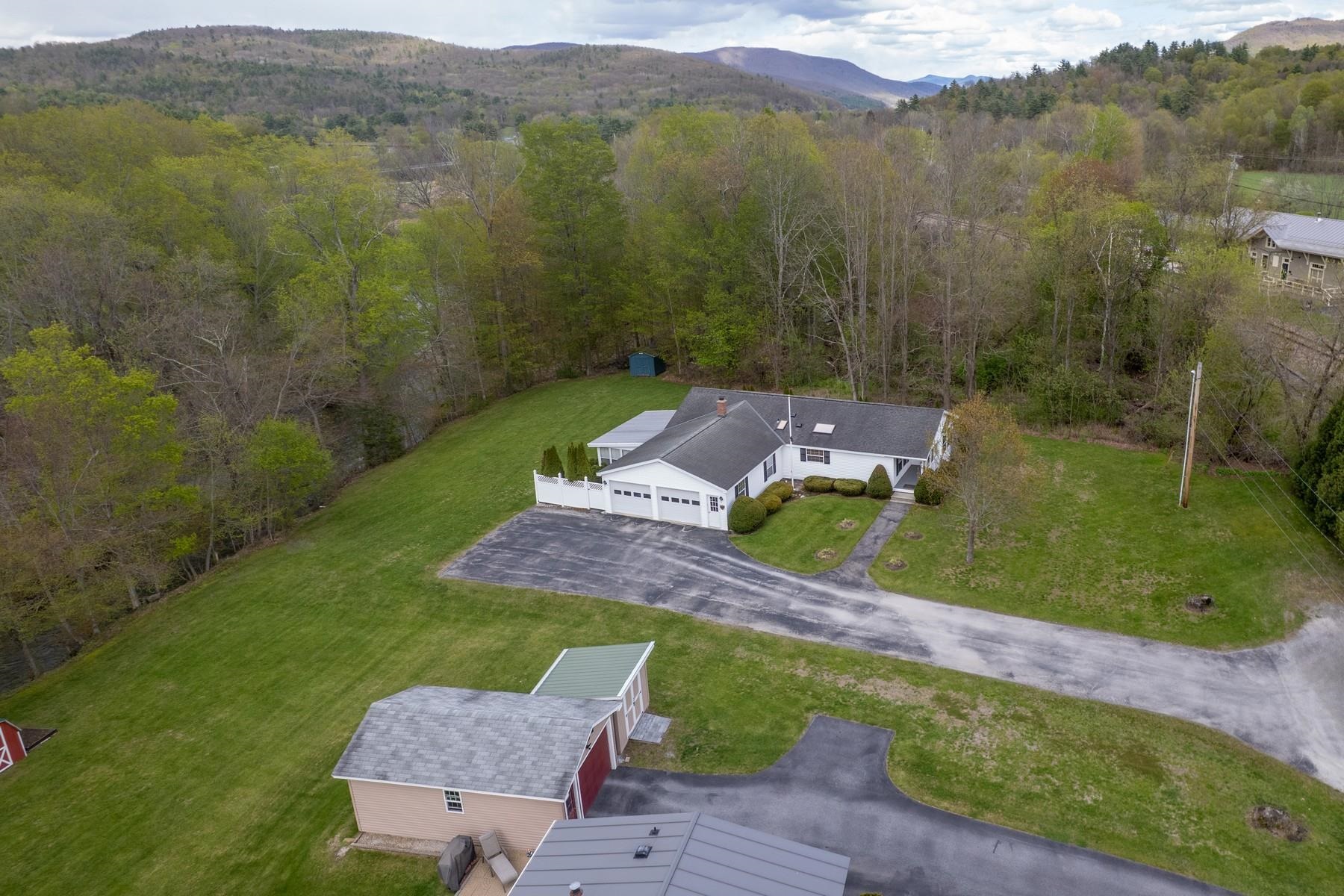 69 Julie Lane, Unit 5 Castleton, VT 05735 - Photo 4 of 38