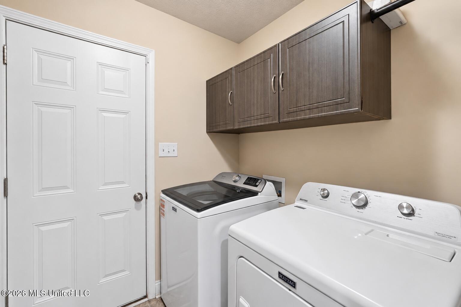 1908 Central Ridge Drive Southaven, MS 38671 - Photo 25 of 36 Laundry