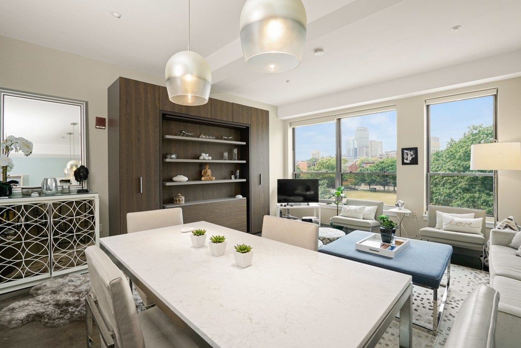 1166 Washington Street, Unit 305 Boston, MA 02118 - Photo 1 of 10