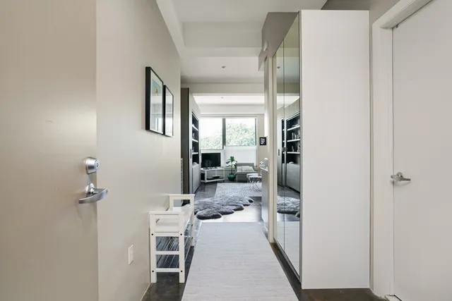 $2,900 | 1166 Washington Street, Unit 305, Boston, MA 02118