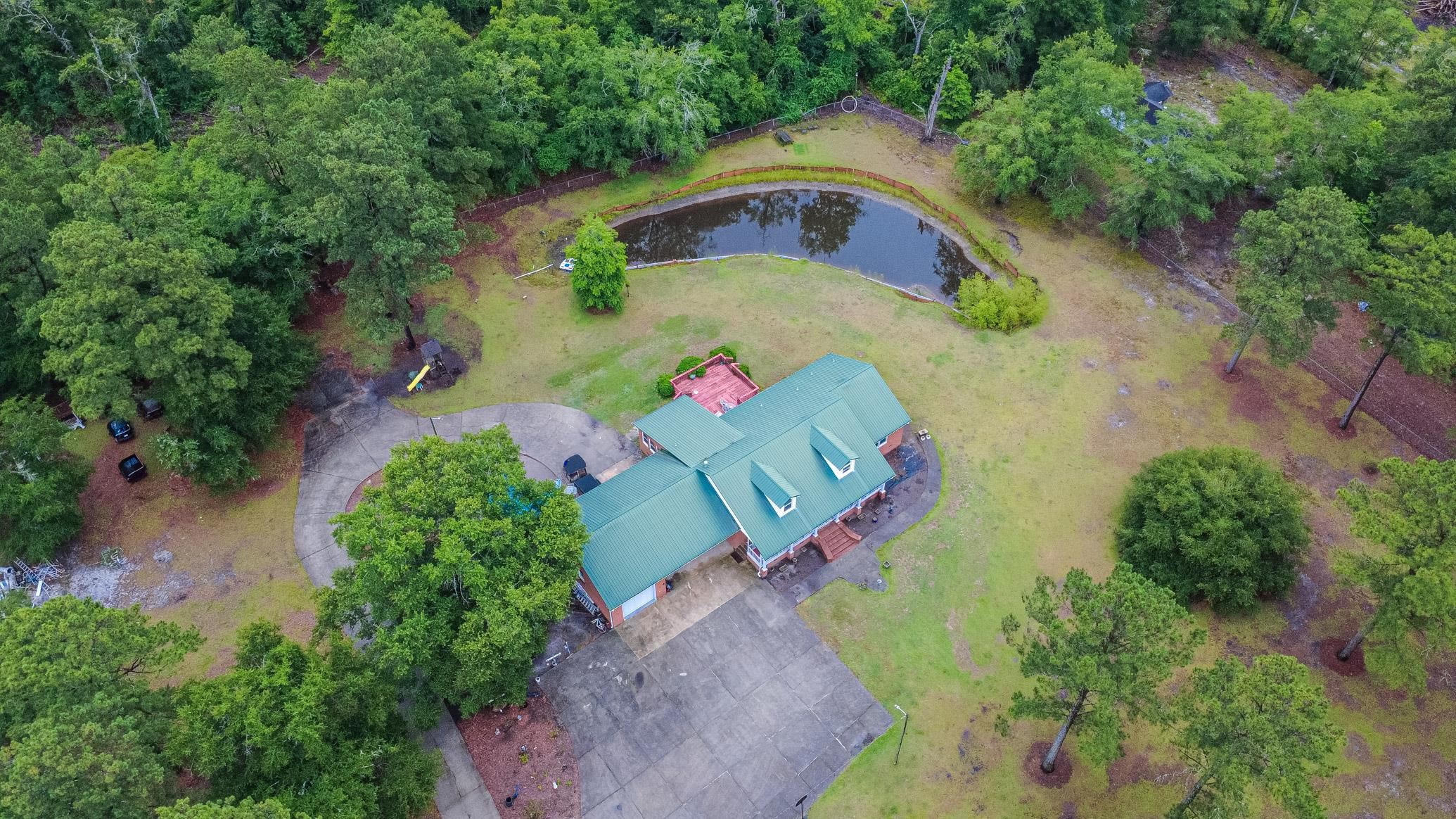 6652 Old Mullins Road Nichols, SC 29581 - Photo 2 of 32