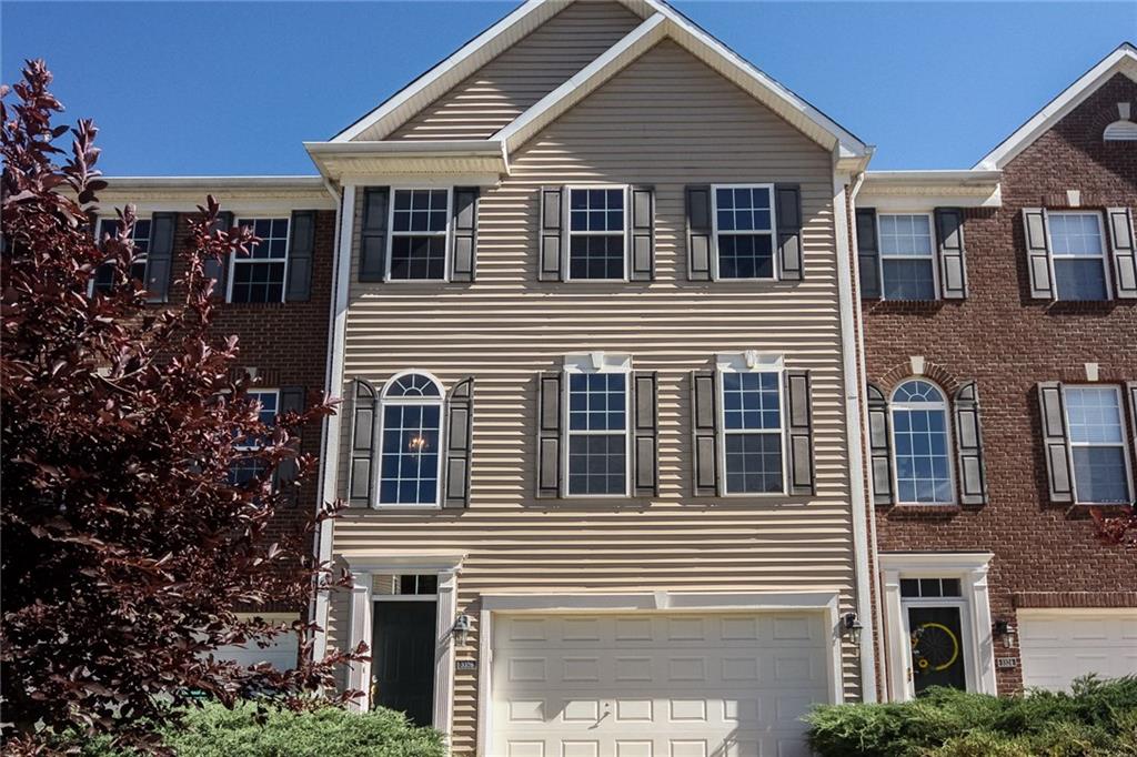 3326 Decker Ridge Drive Indianapolis, IN 46268 - Photo 1 of 28