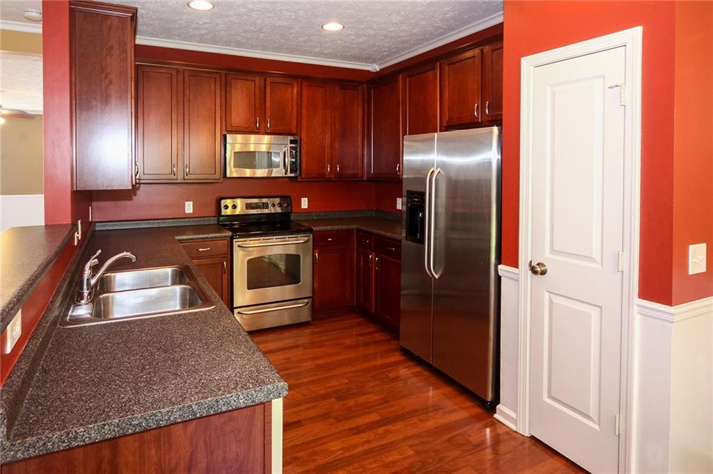 3326 Decker Ridge Drive Indianapolis, IN 46268 - Photo 14 of 28