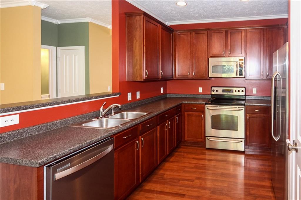 3326 Decker Ridge Drive Indianapolis, IN 46268 - Photo 15 of 28
