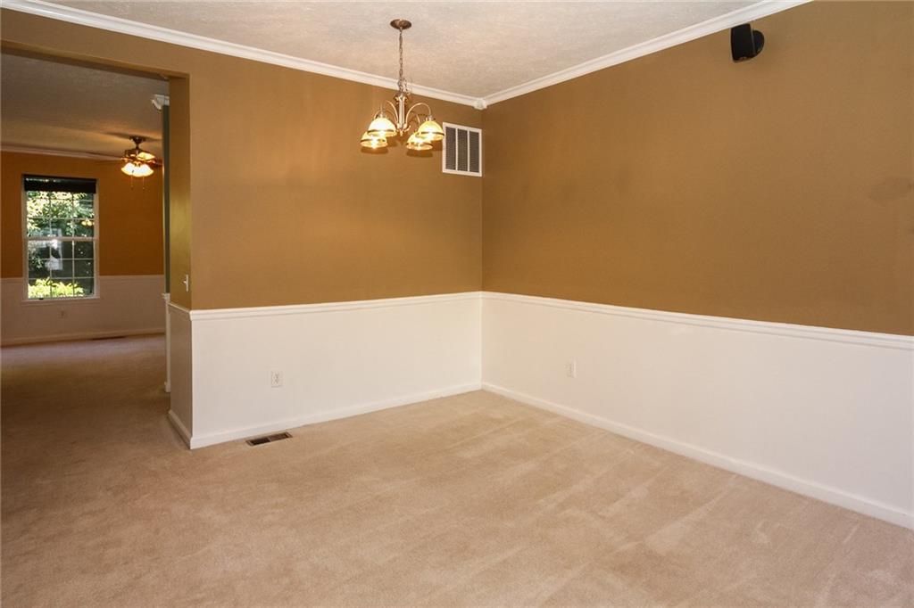 3326 Decker Ridge Drive Indianapolis, IN 46268 - Photo 8 of 28