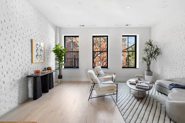 $1,499,000 | 110 Luquer Street, Unit 2 | Carroll Gardens