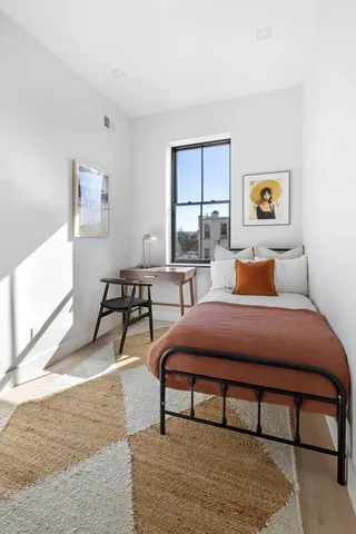 $1,499,000 | 110 Luquer Street, Unit 2 | Carroll Gardens