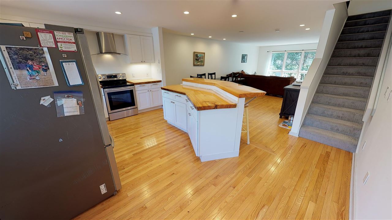 23 Courtyard Road Hanover, NH 03755 - Photo 4 of 24 Gallery Image 4