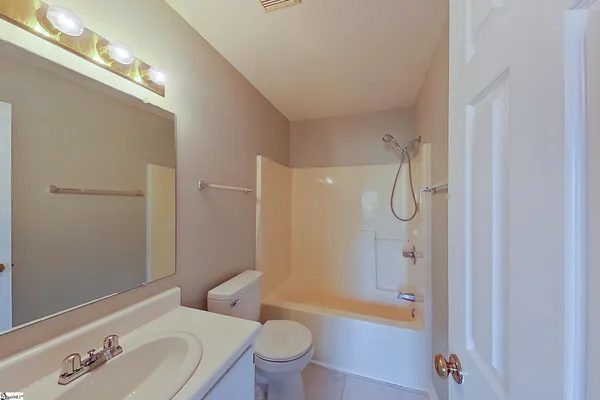 $249,900 | 421 McFall Court, Moore, SC 29369